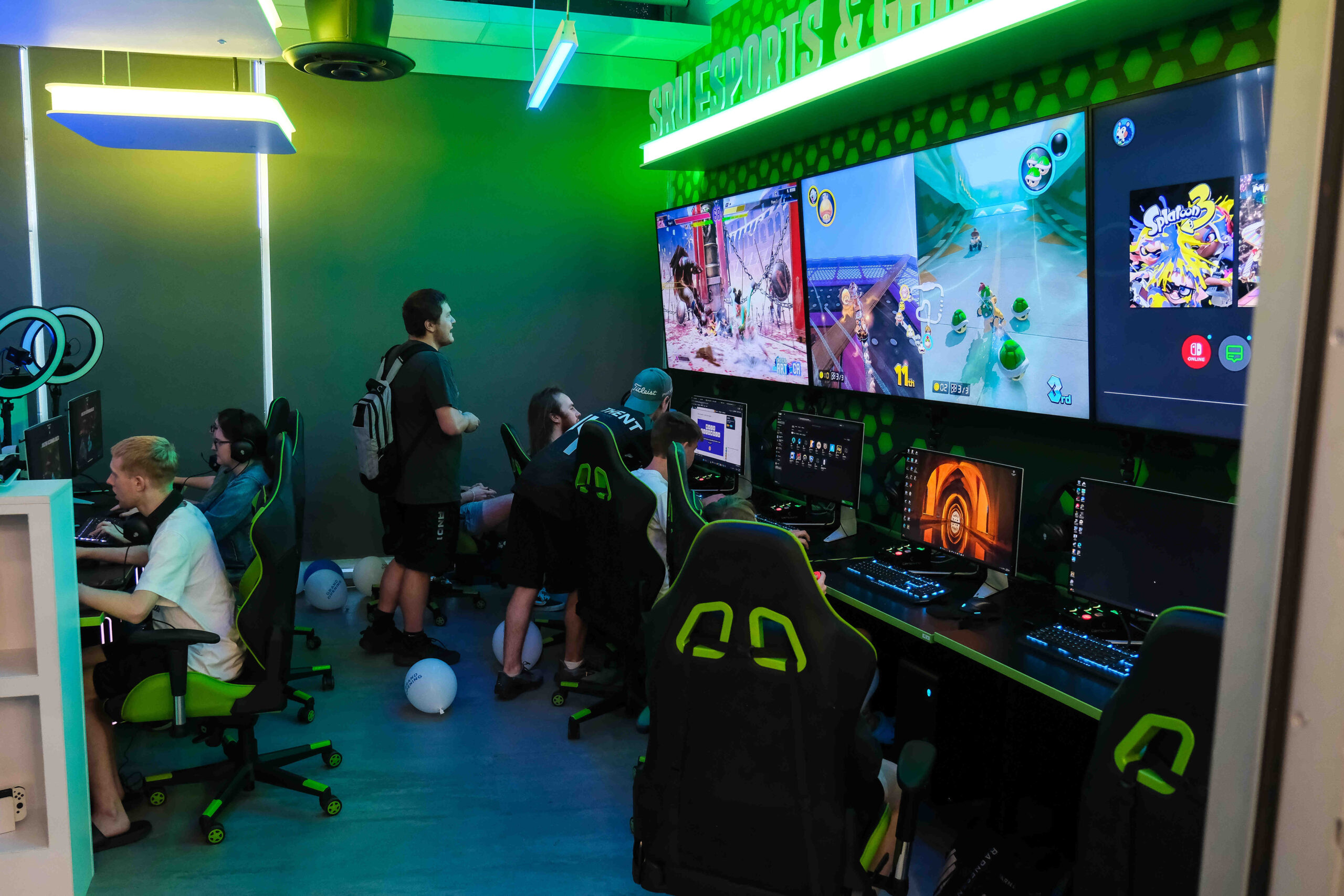 Students in the new E-Sports Gaming Lounge